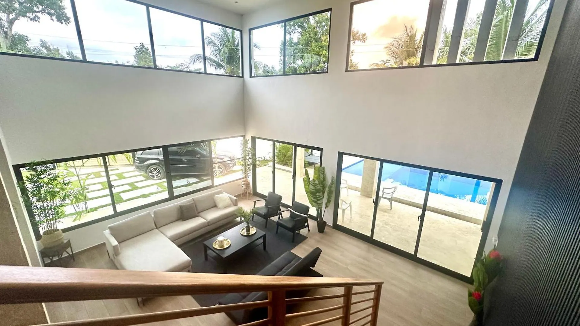 New Grand 5 Bedroom Villa With Pool And Full Outdoor Kitchen ! Las Terrenas