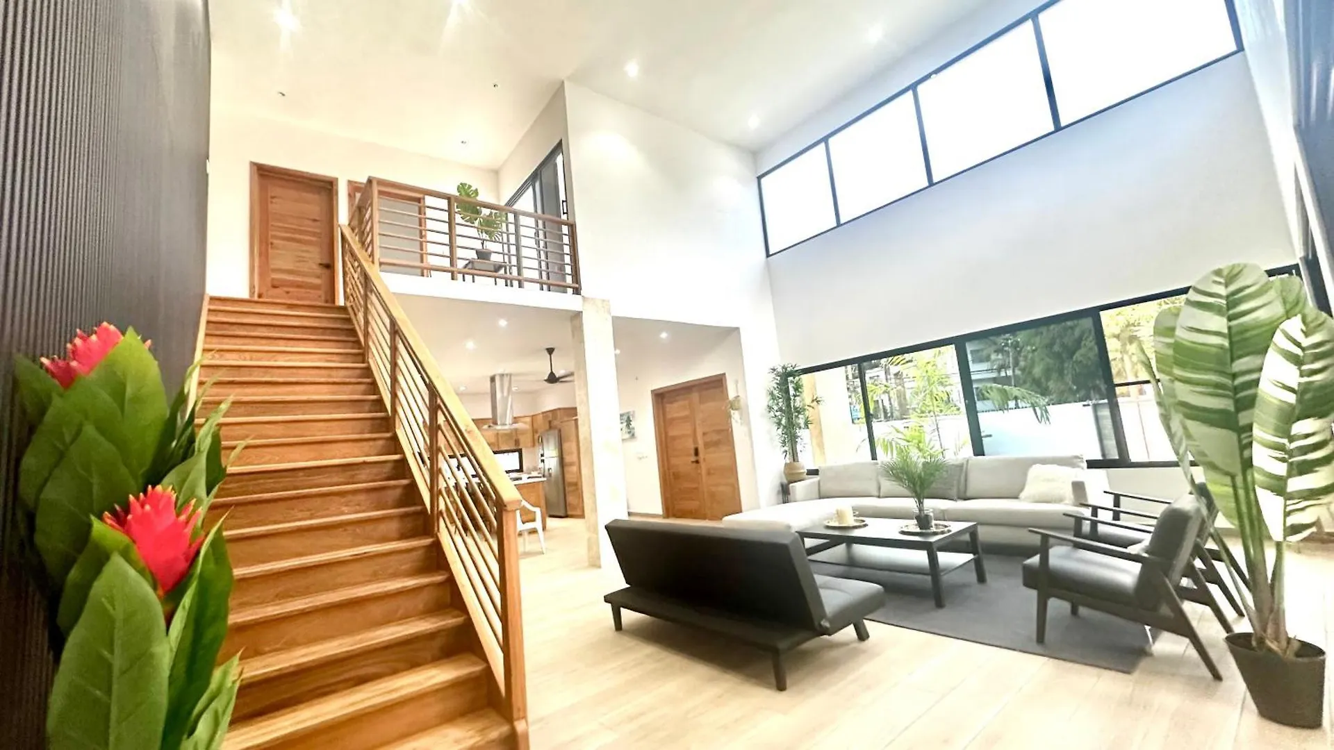 New Grand 5 Bedroom Villa With Pool And Full Outdoor Kitchen ! Las Terrenas Holiday home