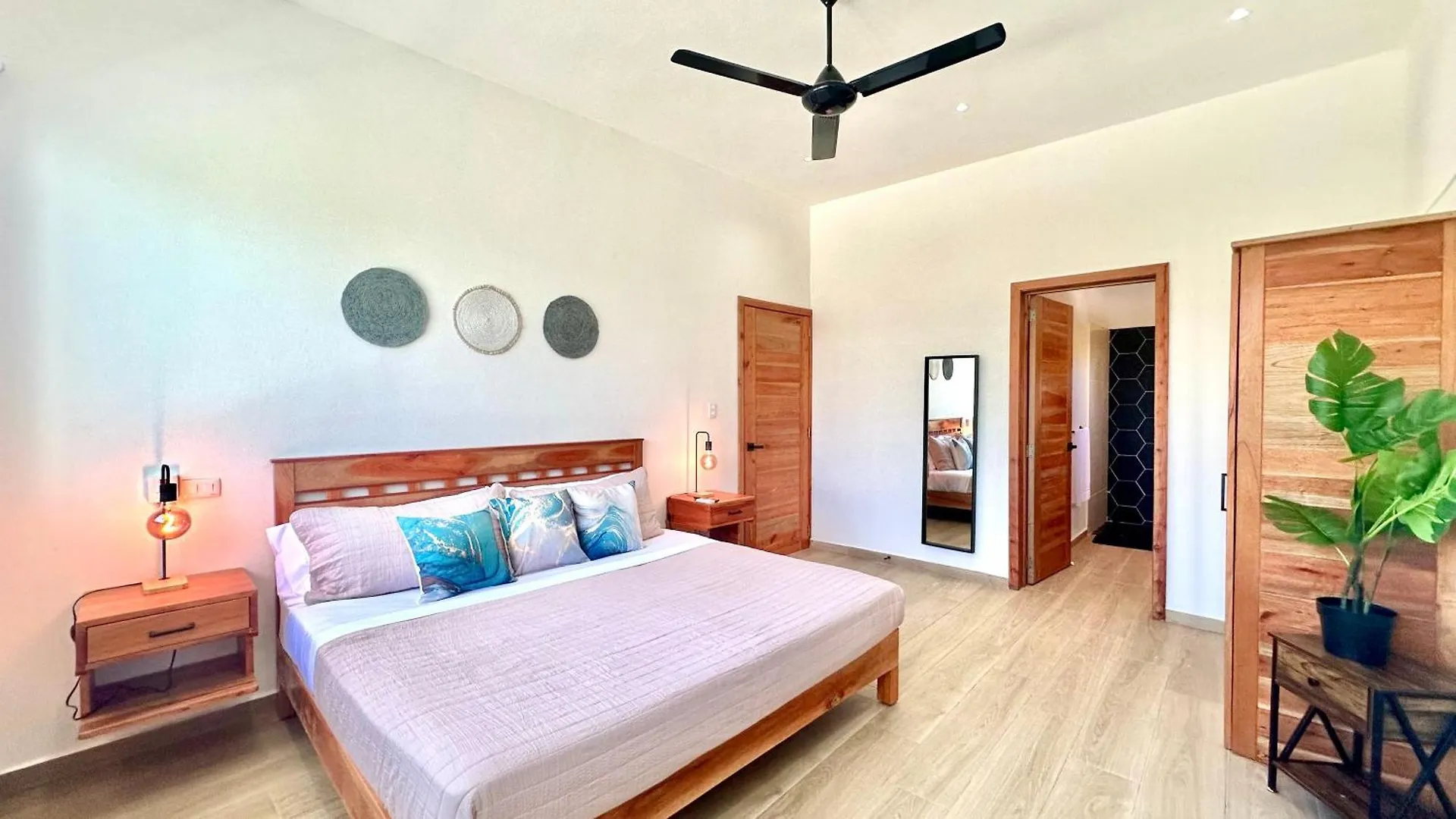 New Grand 5 Bedroom Villa With Pool And Full Outdoor Kitchen ! Las Terrenas 0*,
